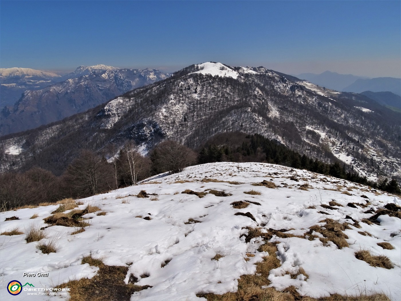 37 Scendo dallo Zuc de Valmana allo Bocca del Grassello per salire poi ai Canti.JPG